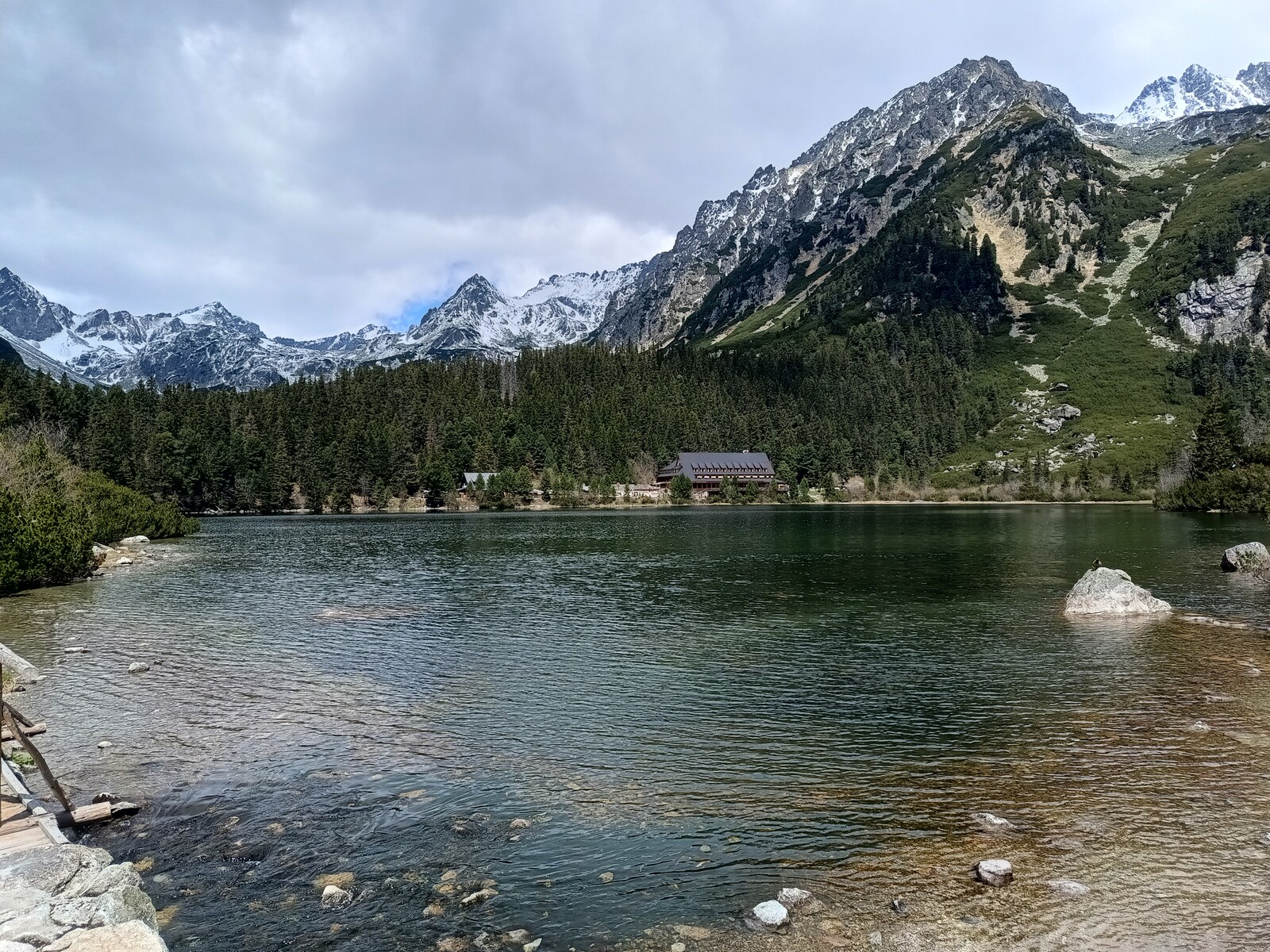 Tatranské pleso je nádherné