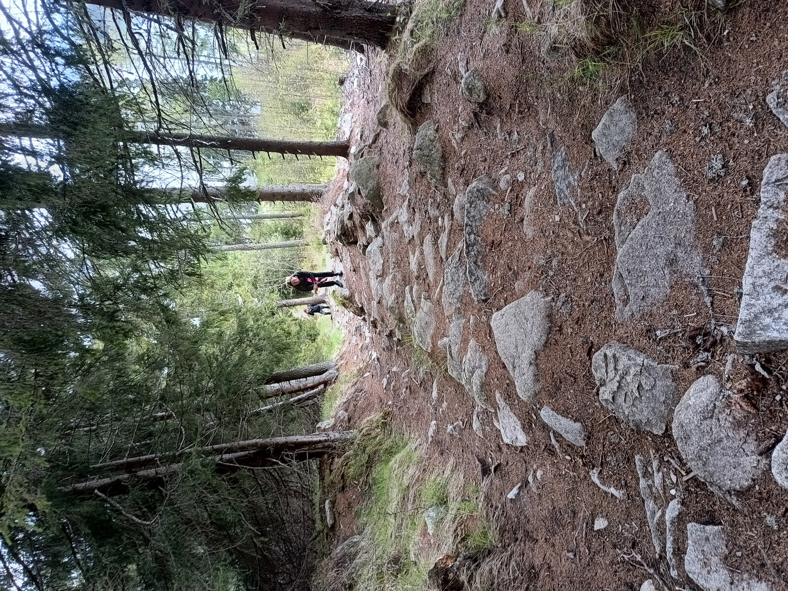 Cesta je těžká a kamenitá